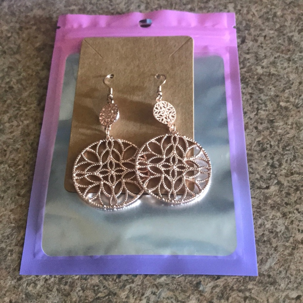 Mandala rose gold earrings!